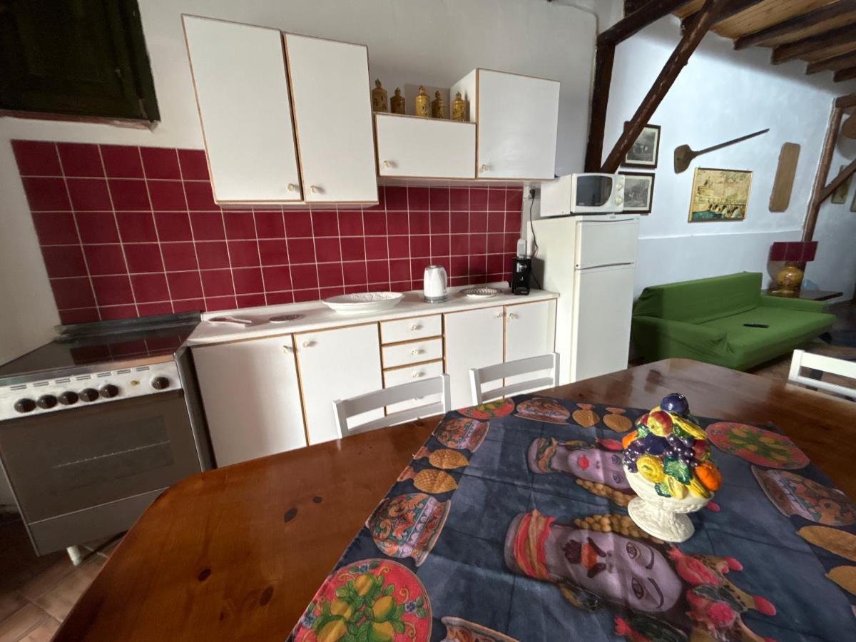La Casa Del Borgo Cavallaro Gaggi ภายนอก รูปภาพ